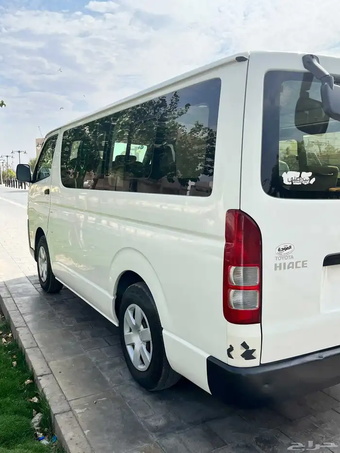 باص هايس تويوتا 3