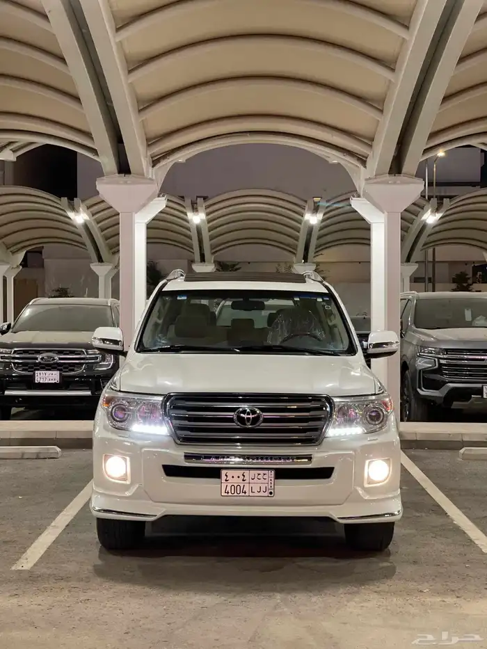 تويوتا لاند كروزر 2014 فل 0