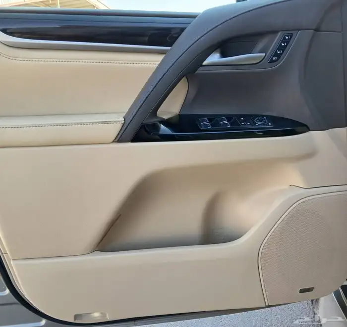 جيب لكزس 2018 LX سعودى - بدى ومحركات شرط 22