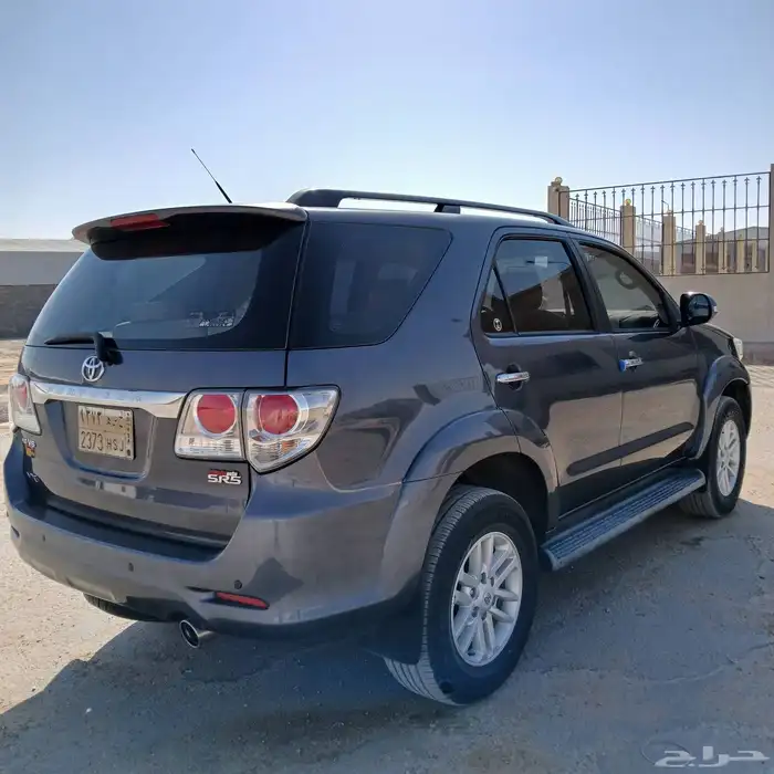 فورتشنر 2014 دبل 6 سلندر - بدى ومحركات وكاله - ممشى قليل 25