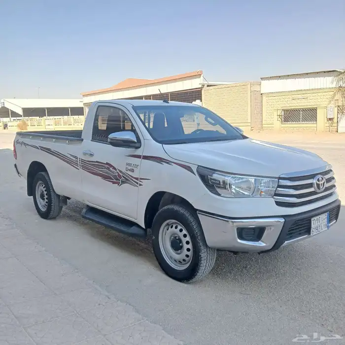 هايلوكس غماره 2024 ديزل مكينه 2800 قير اوتوماتيك - دبل 2