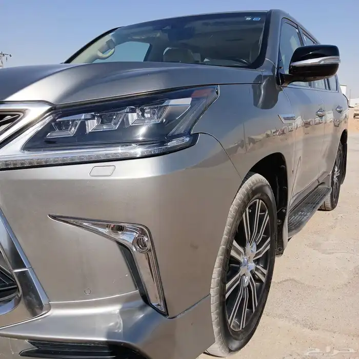 جيب لكزس 2018 LX سعودى - بدى ومحركات شرط 2