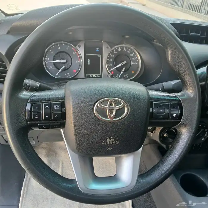 هايلوكس غماره 2024 ديزل مكينه 2800 قير اوتوماتيك - دبل 12