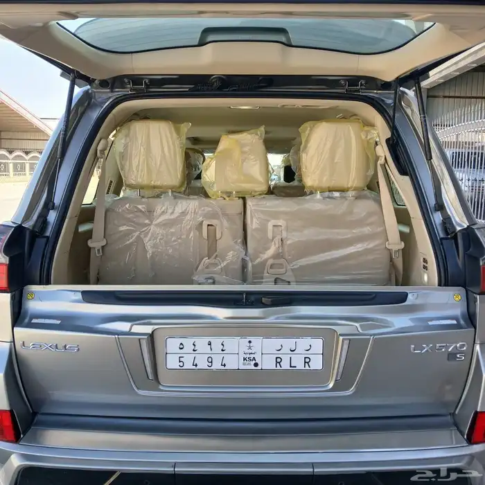 جيب لكزس 2018 LX سعودى - بدى ومحركات شرط 36