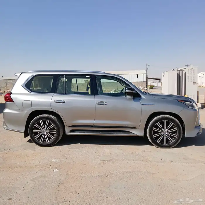 جيب لكزس 2018 LX سعودى - بدى ومحركات شرط 8