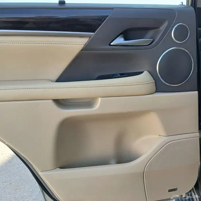 جيب لكزس 2018 LX سعودى - بدى ومحركات شرط 26