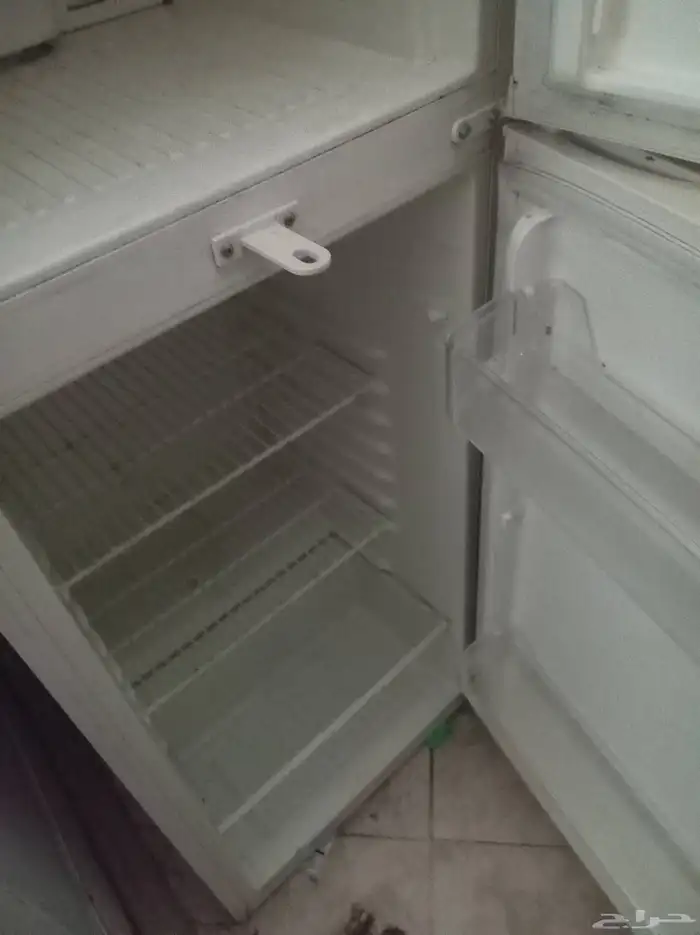 ثلاجه للبيع 4