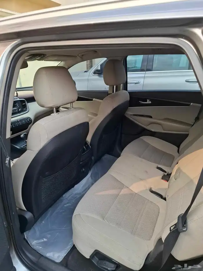 كيا سورينو 2016 للبيع 5