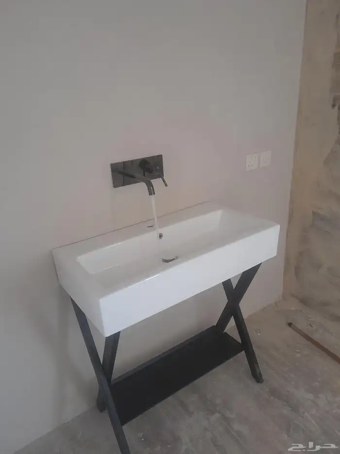 سباكه حديثه. بلاط . ترميم حمامات وتكسير ولياسه 5