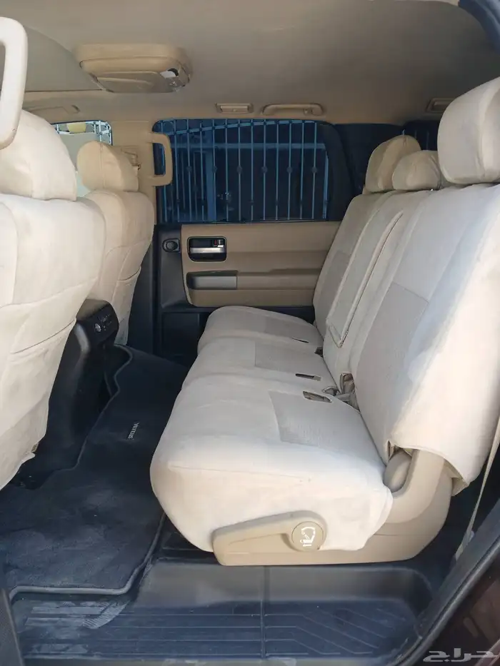 تويوتا سيكويا 2016 ليمتد فل كامل - سعودى - ممشى قليل 16