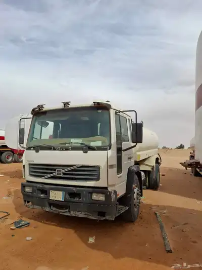 وايت فولفو 2002 index