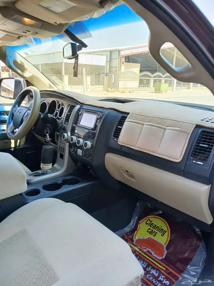 تويوتا سيكويا 2016 ليمتد فل كامل - سعودى - ممشى قليل 15