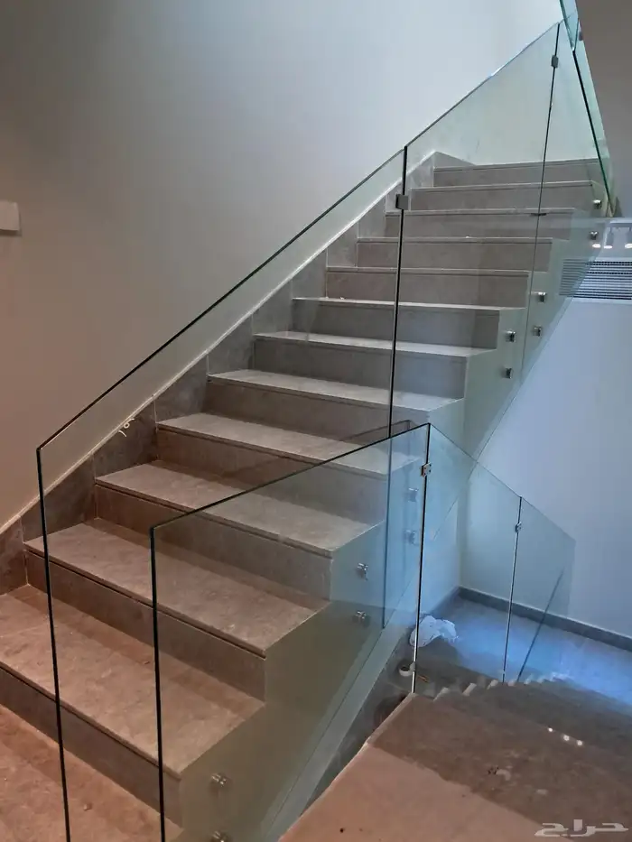 ترابزين زجاج سكوريت 12 ملي تفصيل درابزين سلم الرياض 0