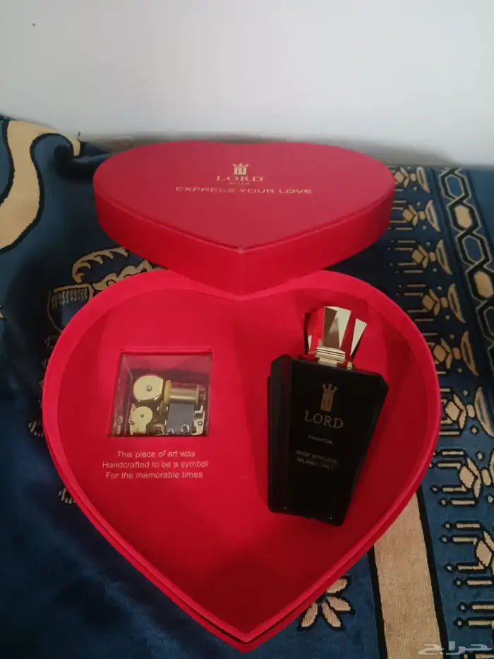 للبيع عطر موقع حي حرازت 4