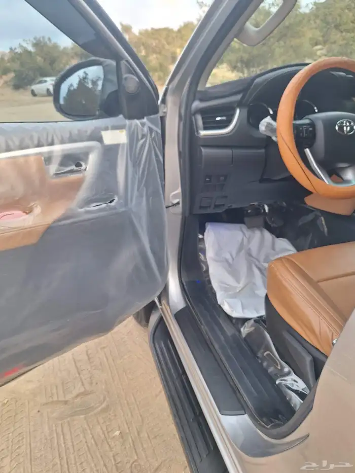 فورشنر 2019بدي وكاله VX1سته سلندر اتوماتيك ماشي18الف 16