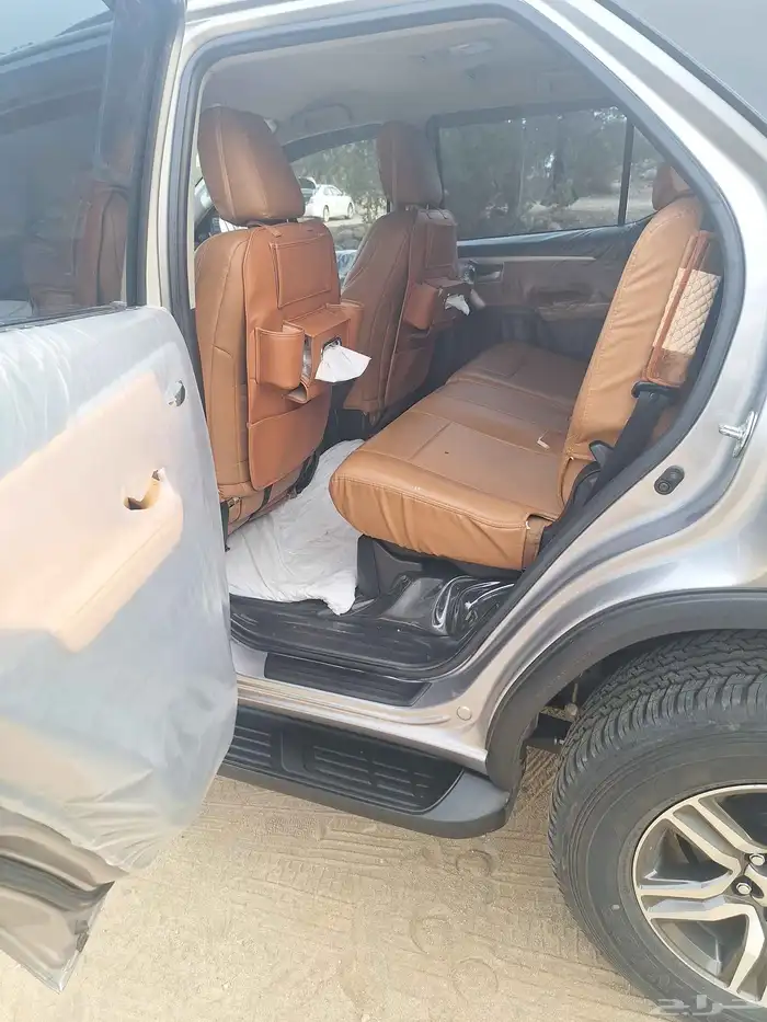 فورشنر 2019بدي وكاله VX1سته سلندر اتوماتيك ماشي18الف 14