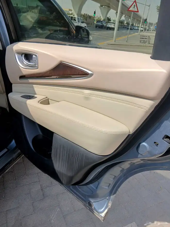 انفنيتي Q60 موديل 2016 محركات شرط وكاله 15