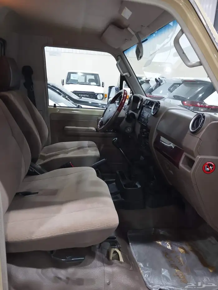للبيع تويوتا شاص 2022 سعودي رفرف فل كامل شرط بدي ومحركات 14
