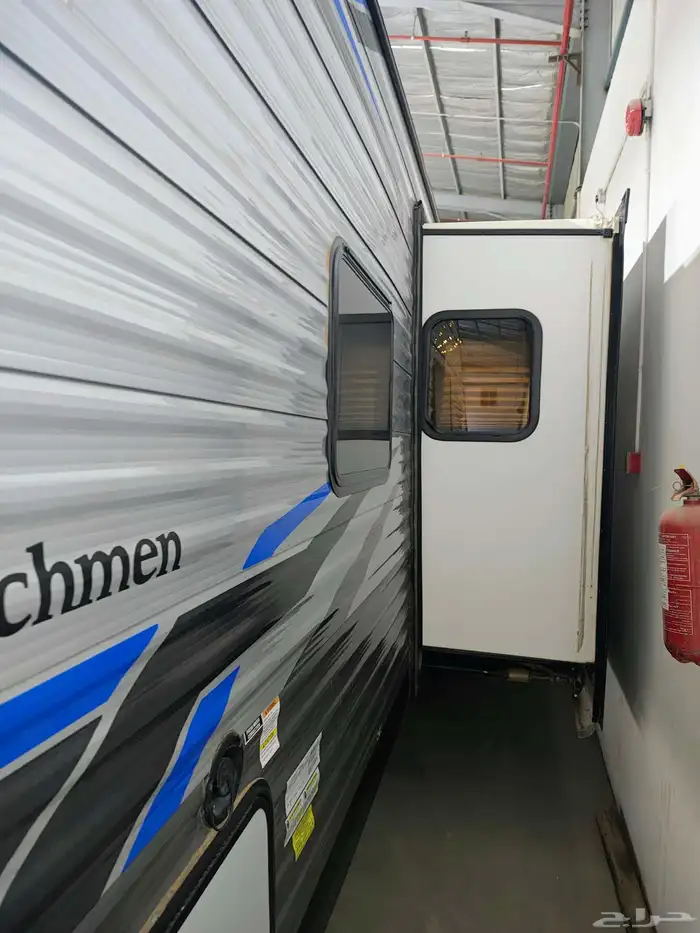 كرفان امريكي سحب من نوع كاتلينا من اجود وأفضل مصانع الكرفانا 1