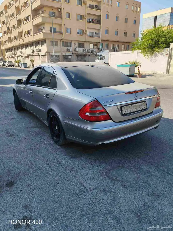مرسيدسE320 موديل2004 2