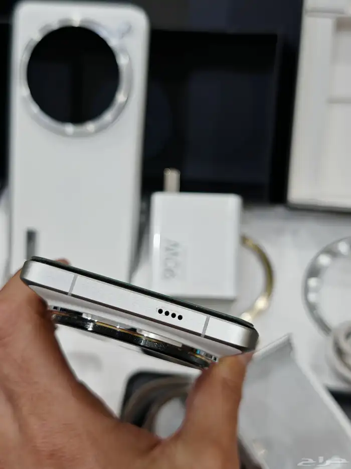 شاومي 14الترا نسخه 1تيرا 8