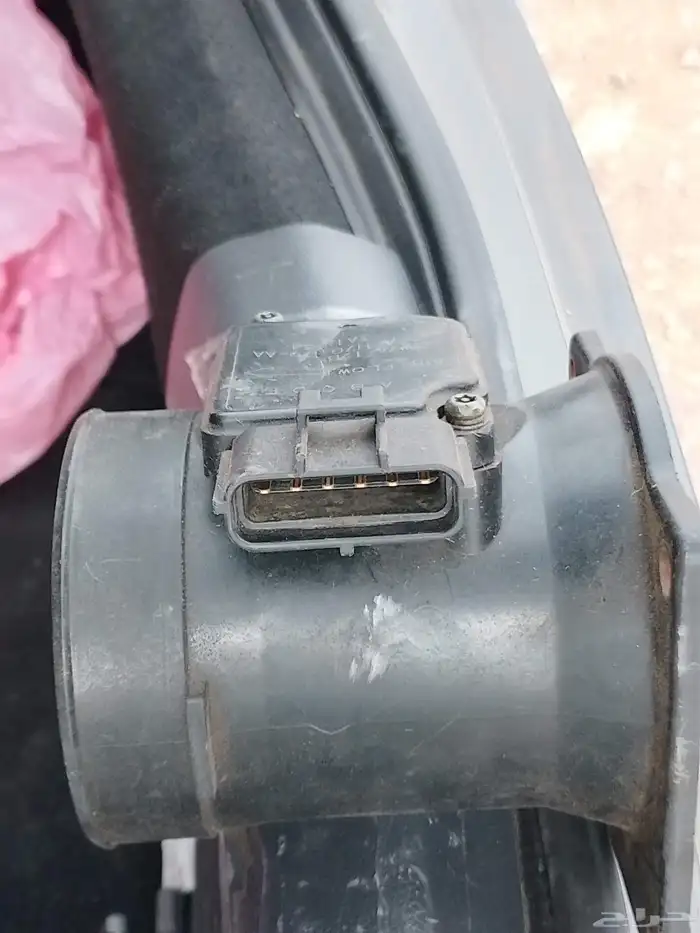 قطع غيار فورد فكتوريا ومركيز بوبه شمعات اصطب ديكورات حساسات 12