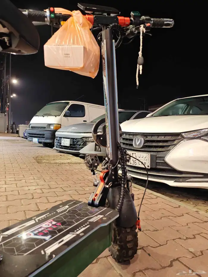 اسكوتر الوحش شبه جديد استخدام ساعتين فقط 7