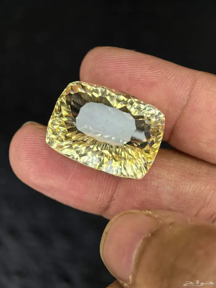 حجر سترين طبيعي 3