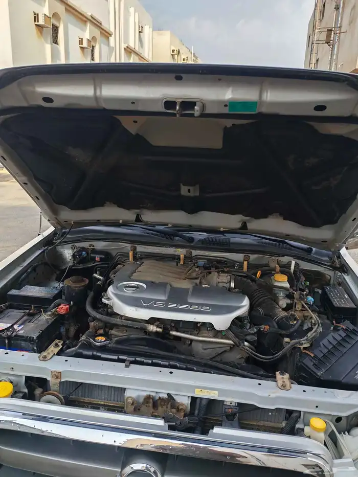 نيسان باتفندر 2005 11