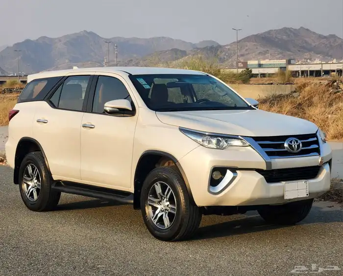 تويوتا فورتشنر 4 سلندر بدون دبل 0