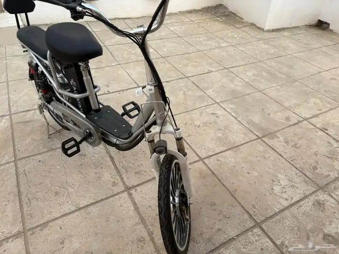 سيكل كهربائي جديد ماله 6 شهور 2