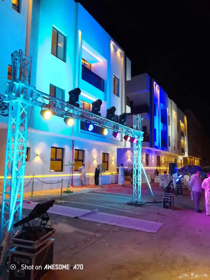 تاجير كشافات اضاءات اضاءه لمبات اناره افتتاحات حفلات مناسبات 1