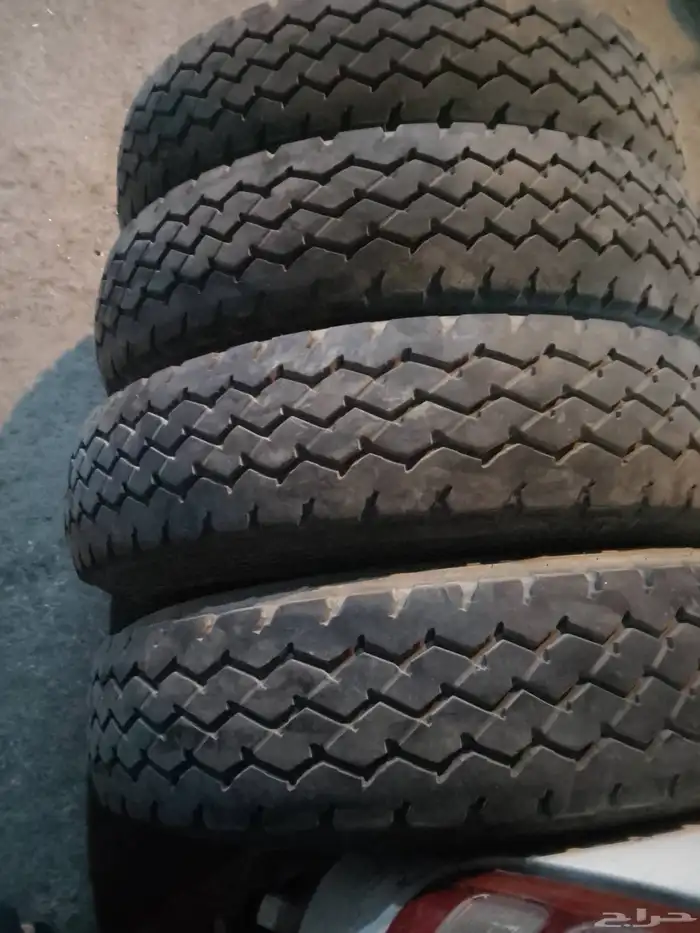 كفرات دنلوب 225علا95جتط 16مستخدم نضيف تاريخ نهاية 23 0