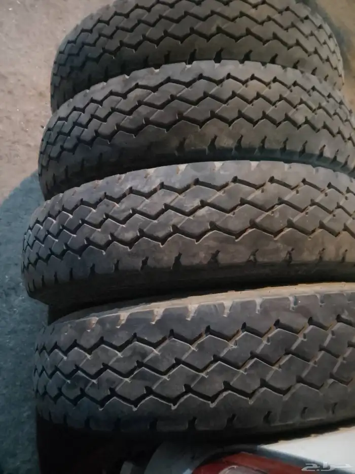 كفرات دنلوب 225علا95جتط 16مستخدم نضيف تاريخ نهاية 23 7