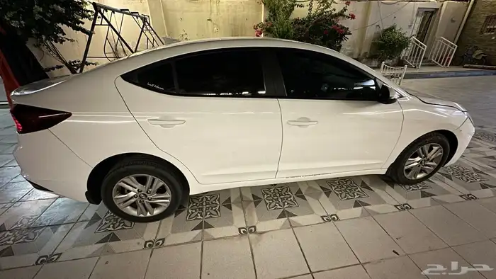 هونداي الأنترا 2019 نص فل 2000 سي سي 2