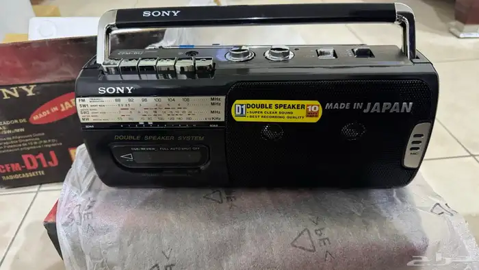 للبيع مسجل سوني ياباني اصلي الموديل القديم 1