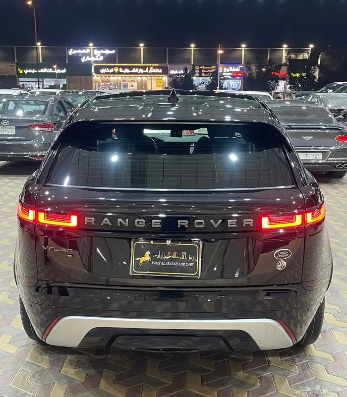 رينج روفر فيلر موديل 2021 5