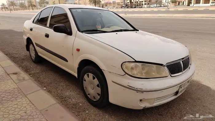 نيسان صني 2004 للبيع 3