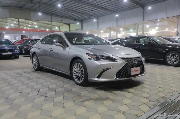 لكزس ES250 فل كامل BD2023 شبه جديد 0