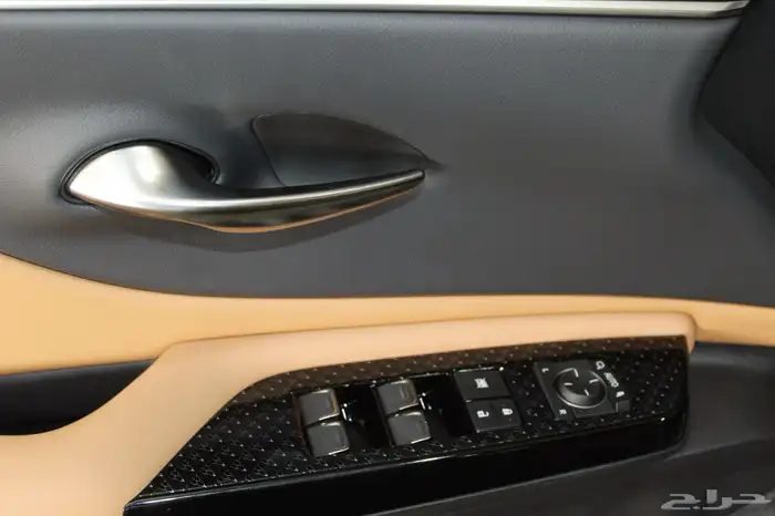لكزس - ES250 AA-خليجي-2025-جناح-تشغيل عن بعد-ازياق جانبيه 21