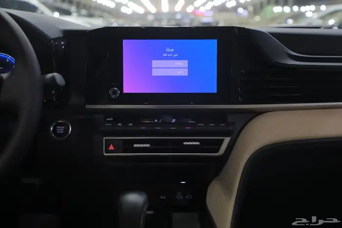 كامري LE فتحة بنزين 2025 جديد اسود 13