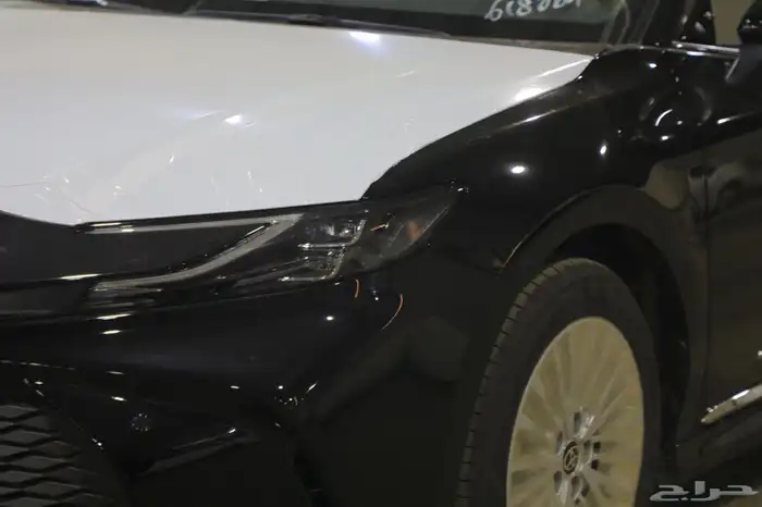 كامري LE فتحة بنزين 2025 جديد اسود 3