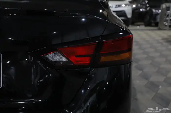 نيسان التيما استاندر اسود 2025 شبه الجديد 7