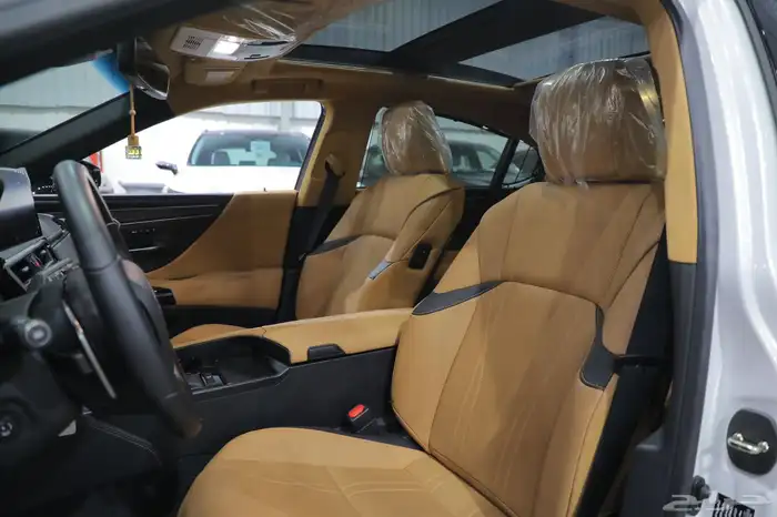لكزس ES350 DD سعودي عبد اللطيف جميل 2025 شبه الجديد 9
