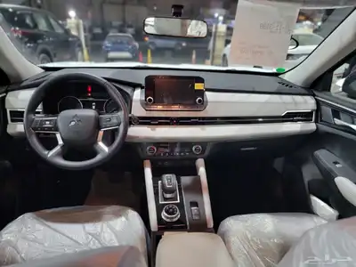 ميتسوبيشي اوتلاندر. متوفر جميع الفئات. 2025.متاح كاش وتقسيط index