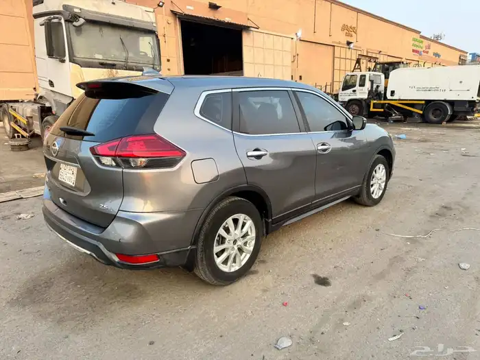 نيسان اكستريل 2020 7