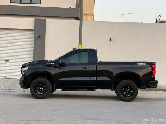 شفروليه سلفرادو 2024 ترل بوس V8 دبل وكاله للبيع 2