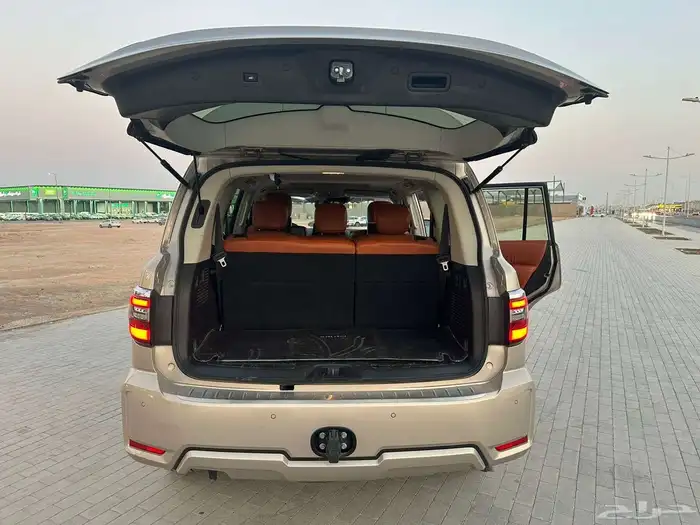 باترول بلاتينيوم 2022 فل كامل سعودي بحالة الوكالة 9