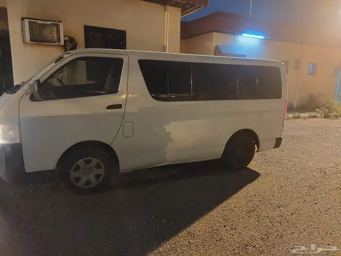 باص تويوتا هايس 3
