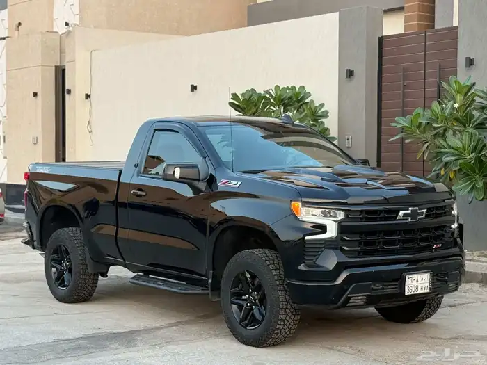 شفروليه سلفرادو 2024 ترل بوس V8 دبل وكاله للبيع 3